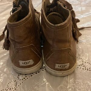 Worn used ugg 6.5
